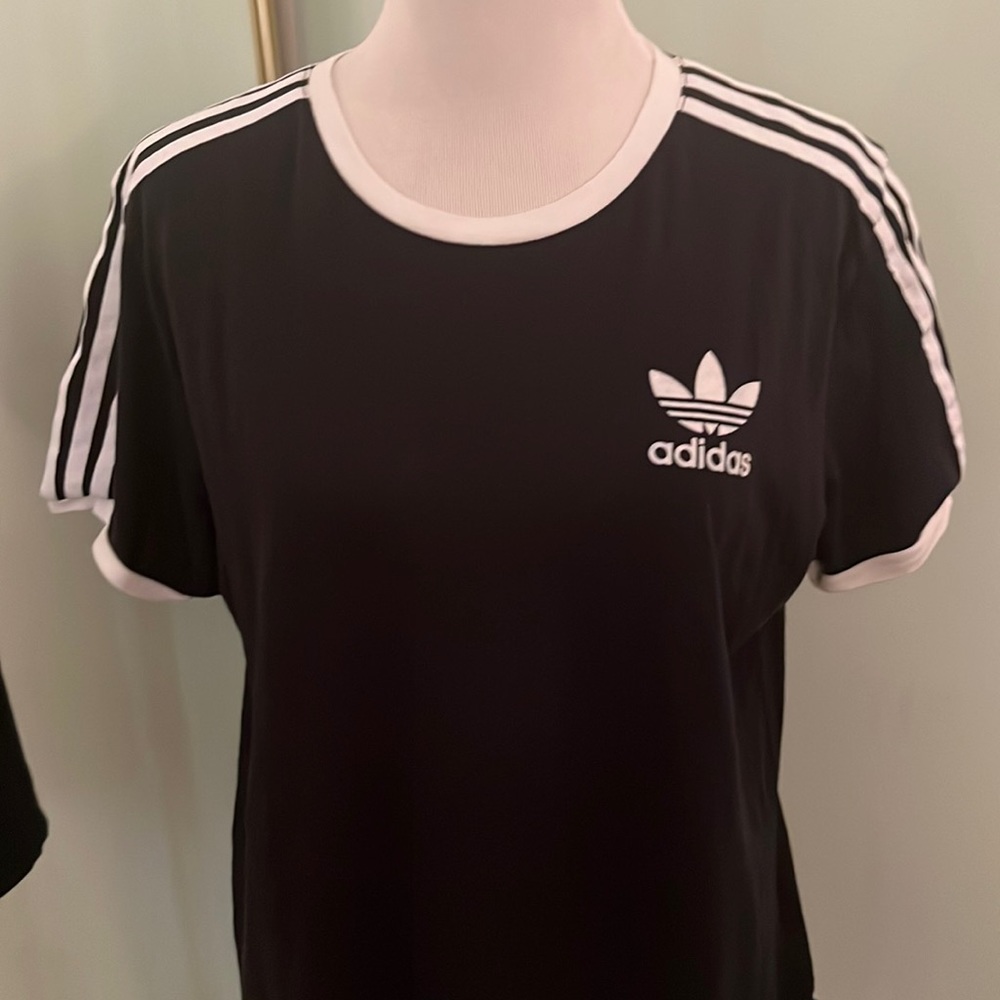 Adidas Top